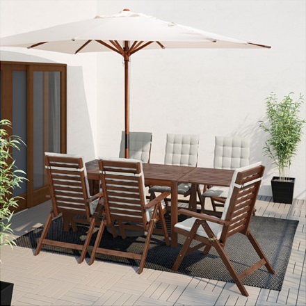 Outdoor dining furniture